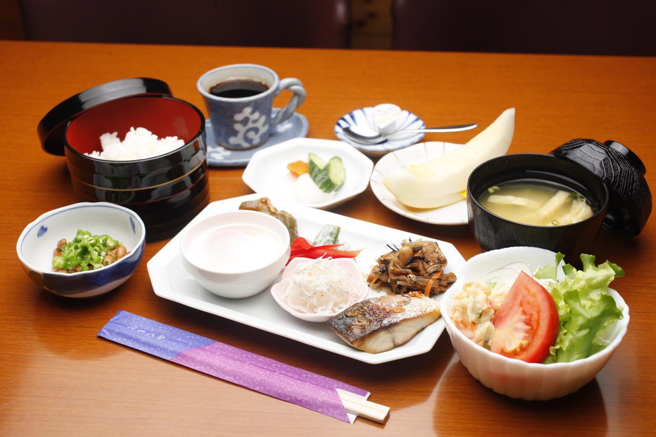 Business Hotel Kudo Nobeoka Exterior foto